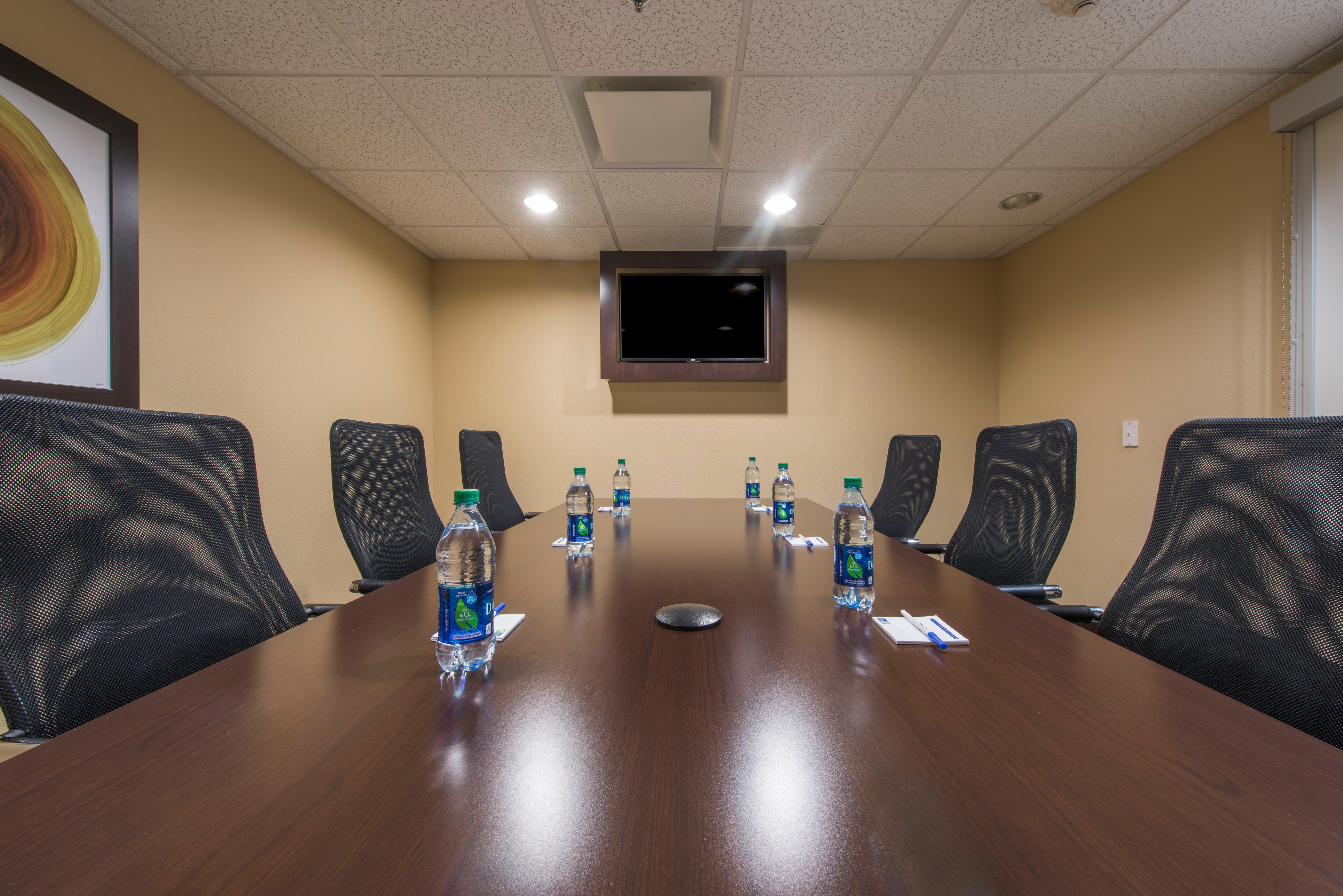 Holiday Inn Express & Suites Colorado Springs Central By Ihg Екстер'єр фото