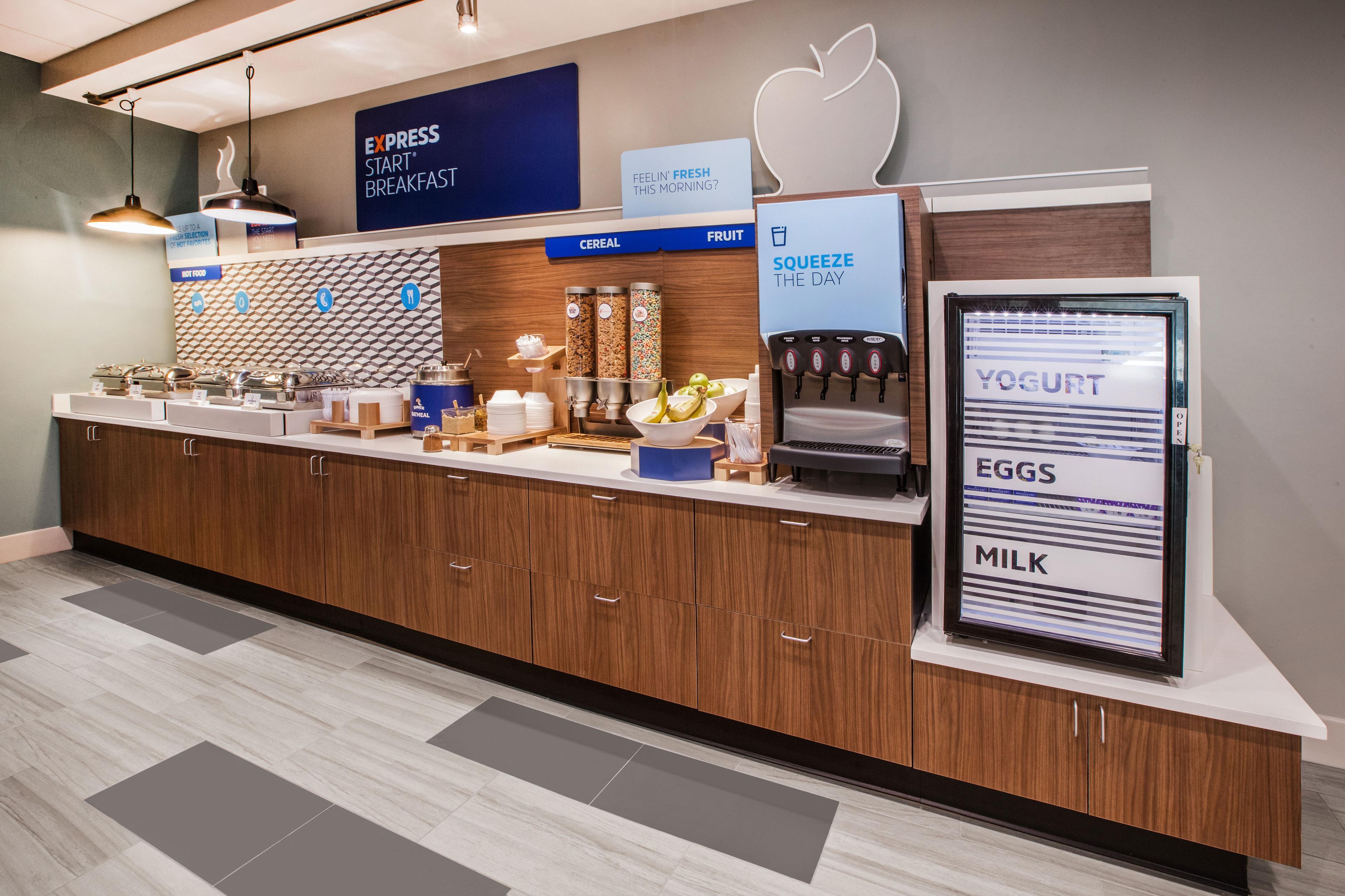 Holiday Inn Express & Suites Colorado Springs Central By Ihg Екстер'єр фото